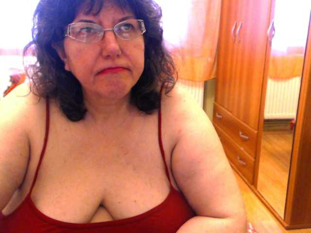 Kuvat HugeTitsXXX Hi my Guests! Welcome to my room! Hope you are feeling good today Enjoy, relax and have fun!! My pussy is very hot and wet now ... we can masturbate together if you give me 160 tokens.