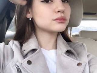 Eroottinen videokeskustelu Kitty-roo