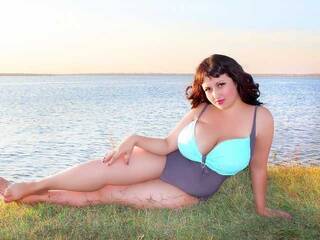 Eroottinen videokeskustelu IamCandy