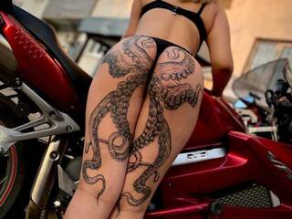 Eroottinen videokeskustelu IceJess