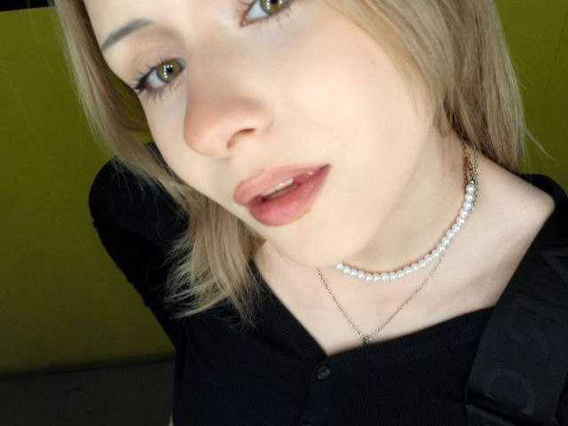 Kuva profiilista ImYourDolly