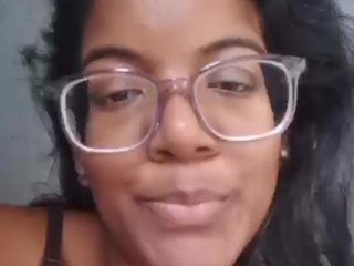 Eroottinen videokeskustelu IndianBeaut