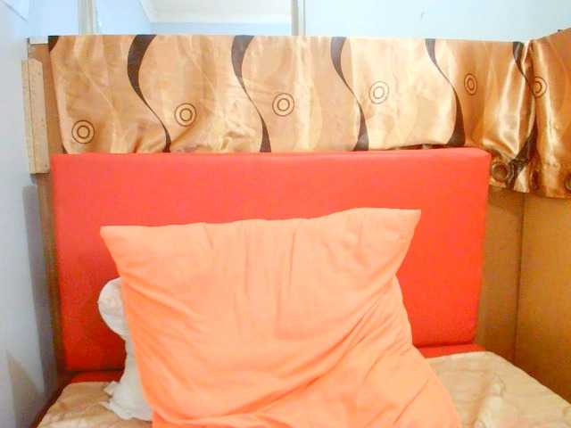 Lähettää kuvakaappauksia Indianmilf4u