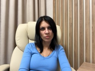 Eroottinen videokeskustelu InjaAtHome