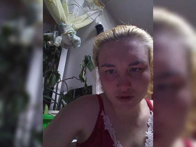Lähettää kuvakaappauksia IreneMoon
