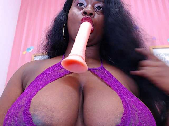 Kuvat irisbrown Hello guys! happy day lets make some tricks and #cum with me and play with my #toys #dildo #lovense #ebony #ebano #fuck my #pussy