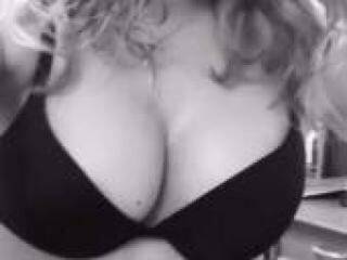 Eroottinen videokeskustelu iriska844