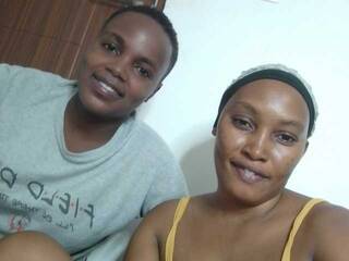 Eroottinen videokeskustelu Ishaandhappy2