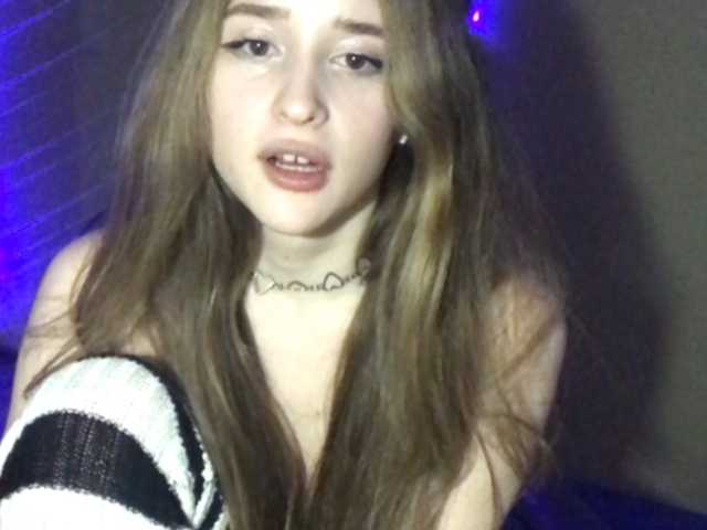 Lähettää kuvakaappauksia Ivanka-Chan