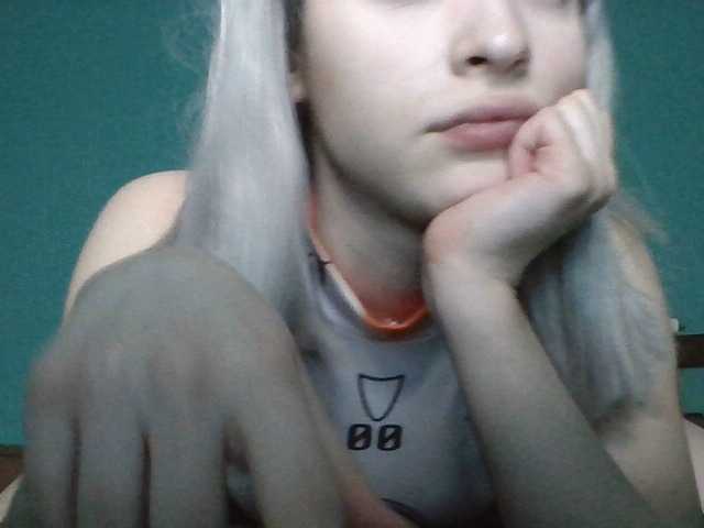 Lähettää kuvakaappauksia Ivanka-Chan