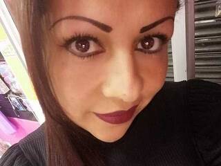 Eroottinen videokeskustelu IxisSweet