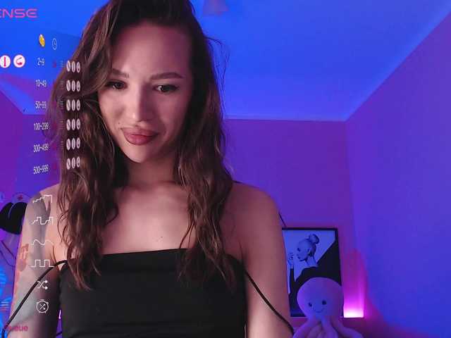 Kuvat Jade-07 Glad to see you here ;) tips only in public chatLovens works from 2 tokens Good mood 696 tk