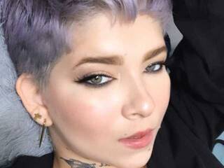 Eroottinen videokeskustelu Jade-28