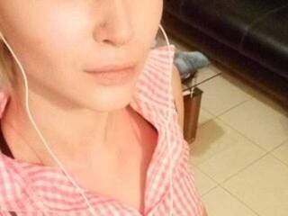 Eroottinen videokeskustelu Jaklynki