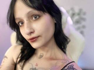 Eroottinen videokeskustelu EsterErdmond