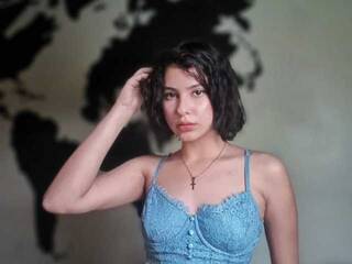 Eroottinen videokeskustelu janinnacollin