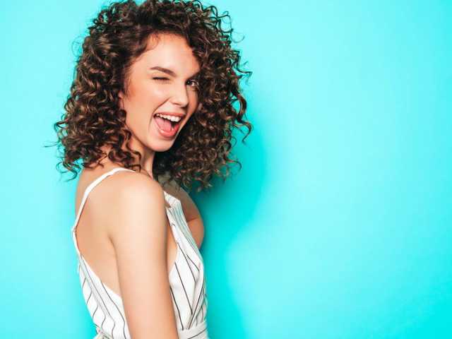 Kuva profiilista JazminFerrer3