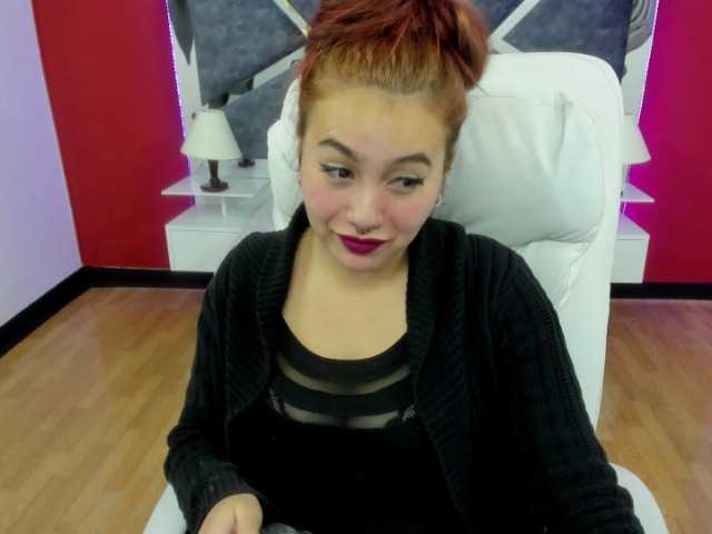 Lähettää kuvakaappauksia Jessi-rabbit