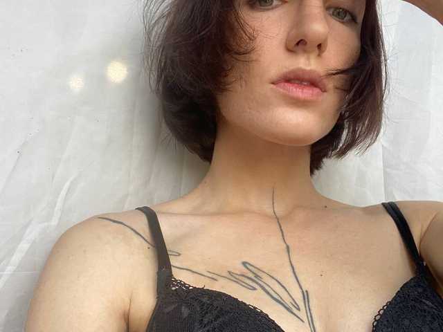 Kuva profiilista JessyMe25