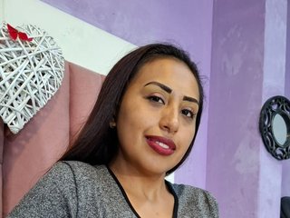 Eroottinen videokeskustelu Jiovana