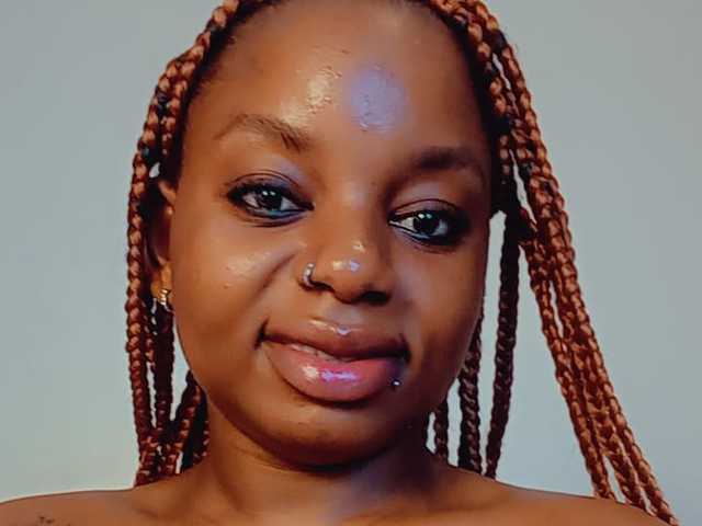 Kuva profiilista JolieNoir