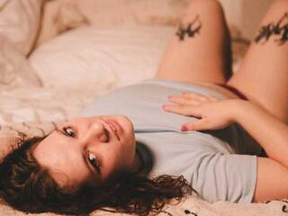 Eroottinen videokeskustelu JuliaGiez