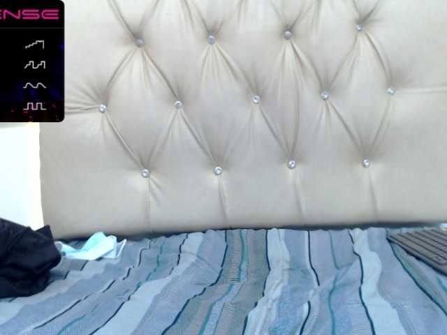 Lähettää kuvakaappauksia JuliaReeves