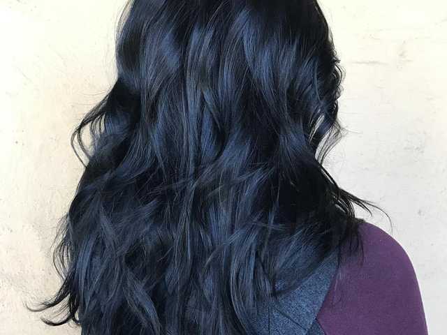 Kuva profiilista JuliethaWhitee