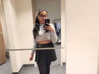 Eroottinen videokeskustelu JulietShy