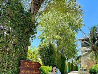 Eroottinen videokeskustelu July81