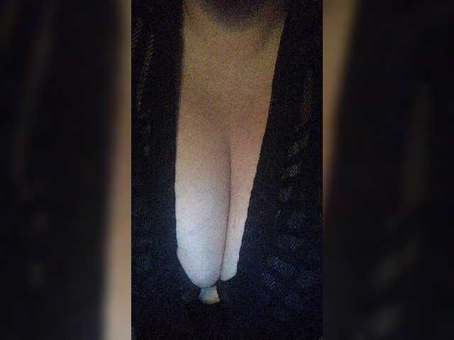 Kuvat JuneSundress Huge tits