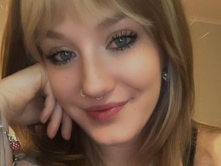 Eroottinen videokeskustelu JuniperLenora