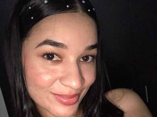 Eroottinen videokeskustelu KarimBidal