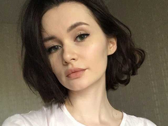 Kuva profiilista anushka-oil
