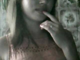 Eroottinen videokeskustelu karinnaa