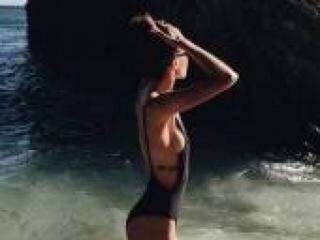 Eroottinen videokeskustelu karinnna