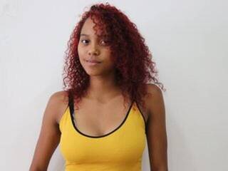 Eroottinen videokeskustelu KarlaaEvans