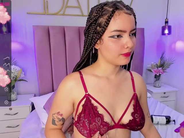 Kuvat Kassandra-Reyes @Goal: ღDomi inside my pussy controlled by you 499TKS Every 25TKS I will suck my dildo Ask for my content PROMO ☻