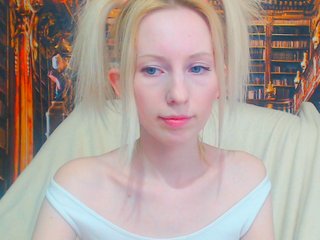 Kuvat KassiaDinn lovens on!!!! 100 titts; 200 naked; add friend 50; play with toy and in roleply in pvt!!!