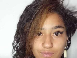 Eroottinen videokeskustelu kataleia