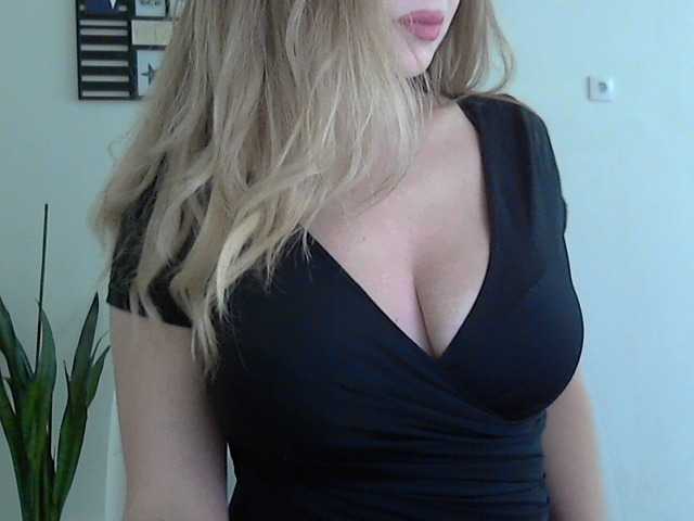 Kuvat ImKatalina Hello ) Lovense touch my G (2, 5, 10, 50, 100, 200, 500, 1000 ) Random - 77 tok ) Toys and play in group or pvt )