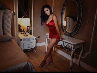 Eroottinen videokeskustelu KateRuiz