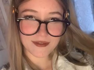 Eroottinen videokeskustelu KateTupper