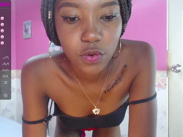 Lähettää kuvakaappauksia KathlenRojas