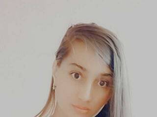 Eroottinen videokeskustelu katie-adamss