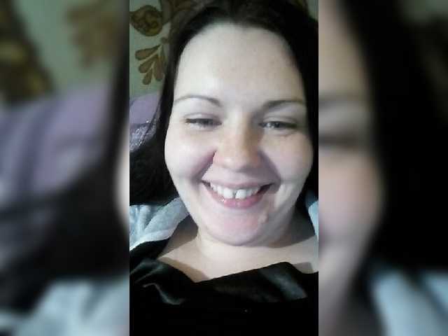 Lähettää kuvakaappauksia KatieMacAlist