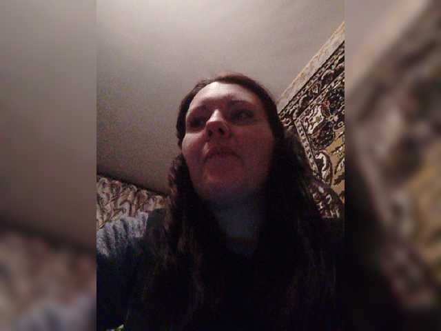 Lähettää kuvakaappauksia KatieMacAlist