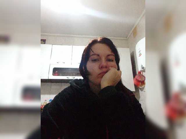 Lähettää kuvakaappauksia KatieMacAlist