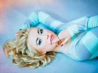 Eroottinen videokeskustelu katiwhite