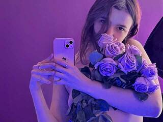 Eroottinen videokeskustelu Kattitoffy